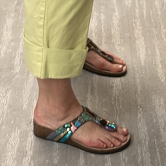 Cotton/spandex pants with large cuff size 16 - Picture 2 of 8